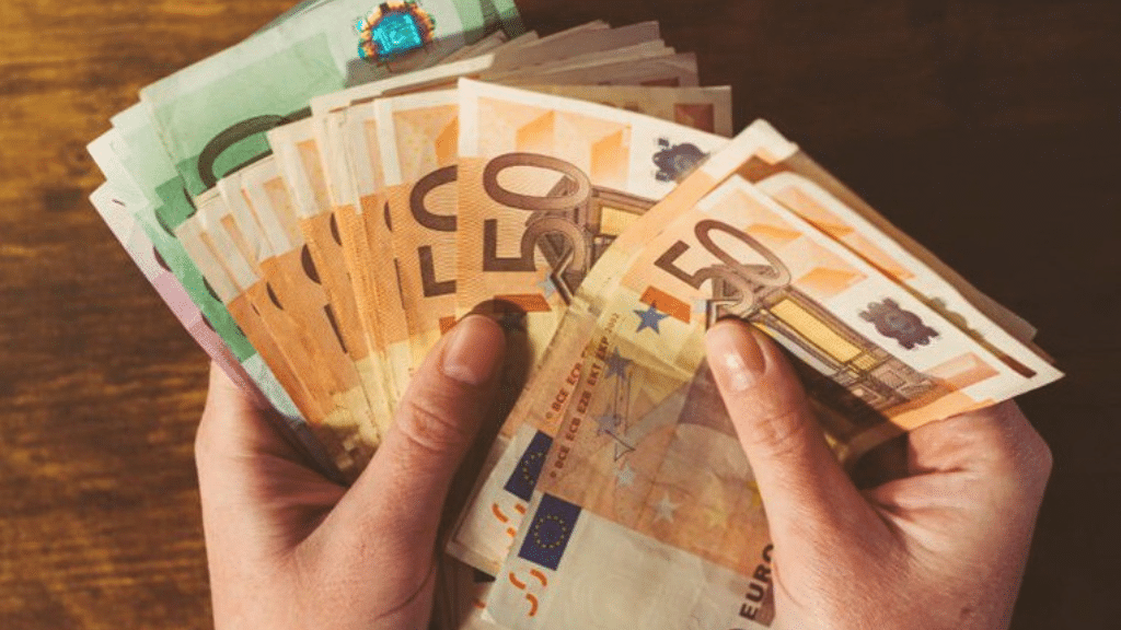 La estrategia definitiva para invertir 1000 euros y transformar tu futuro financiero